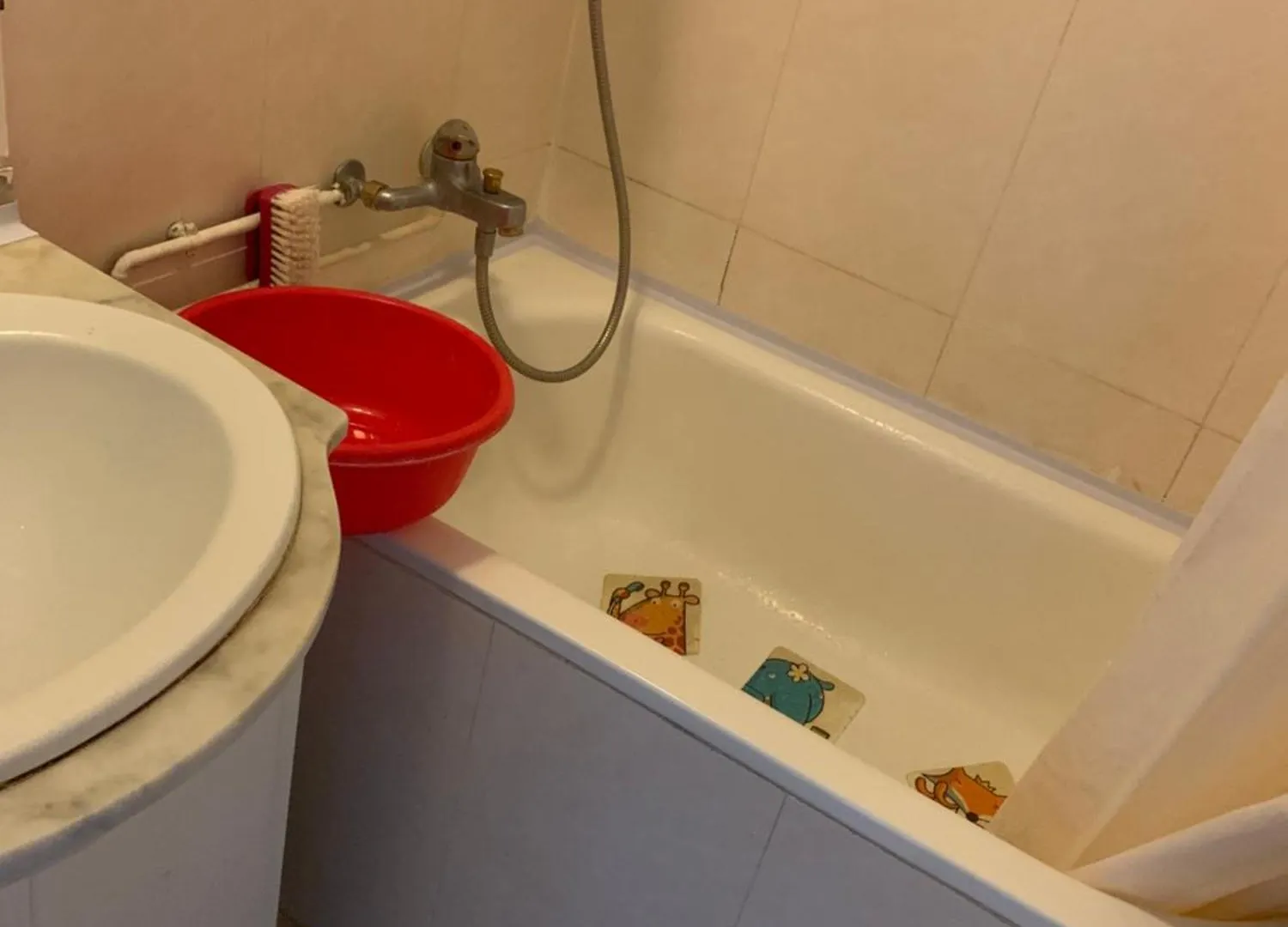 Une Chambre Single Avec Acces Direct Aeroport D'Orly Orly